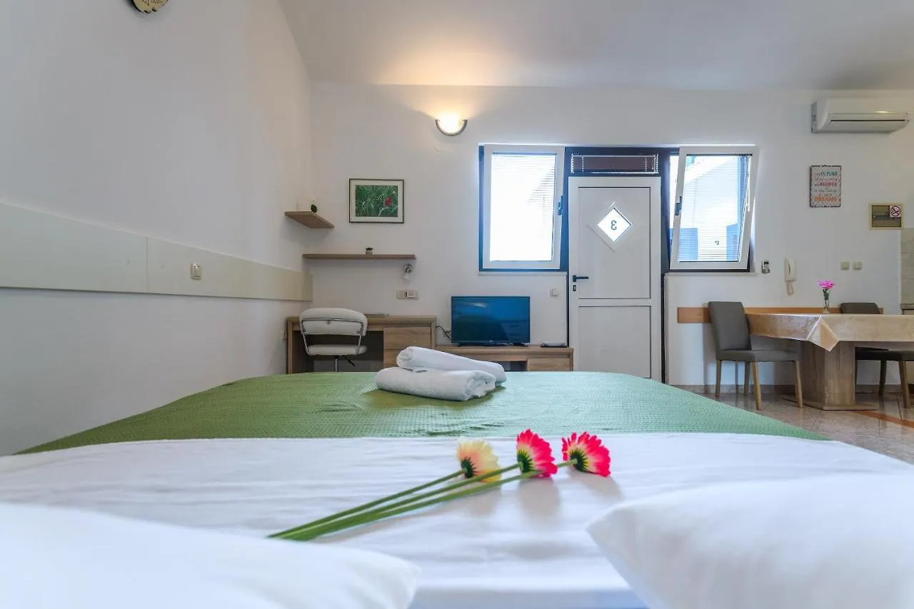 Guest house Apartmani Nena Zadar Croatia
