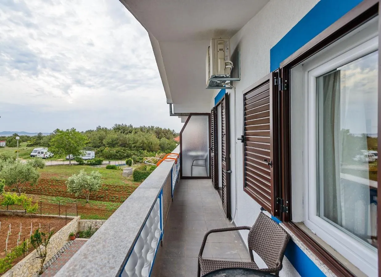 Guest house Apartmani Nena Zadar