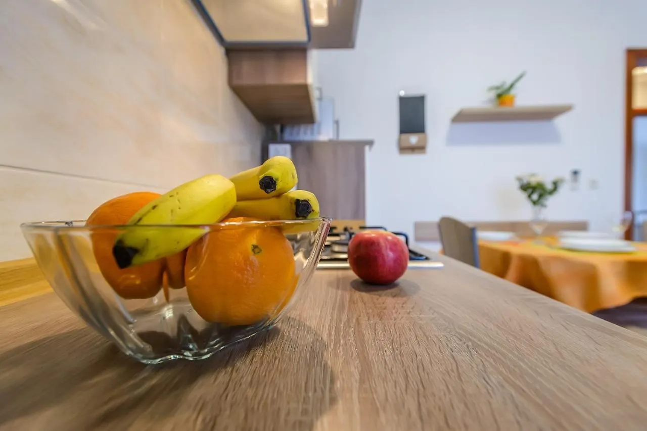 Apartmani Nena Zadar Guest house
