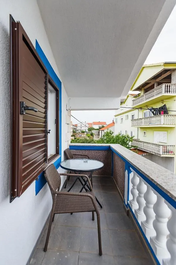 Guest house Apartmani Nena Zadar