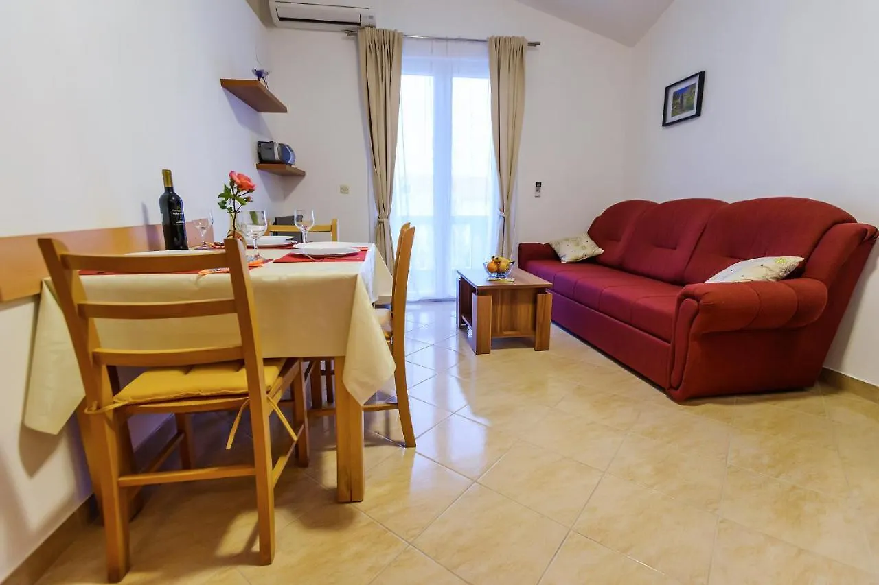 Apartmani Nena Zadar 0*,